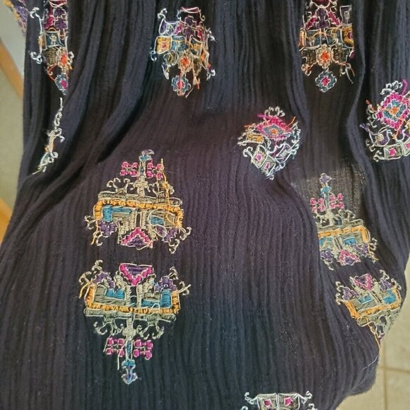 Free People Tunic Dress S Shirt‎ Peasant Top Black Embroidered Vneck Boho Prarie - Picture 13 of 16
